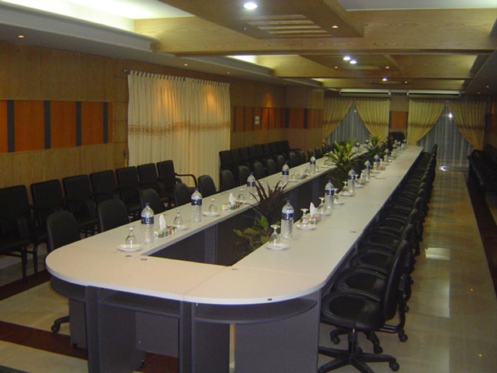 Hotel Naz Garden Bogra Exterior foto