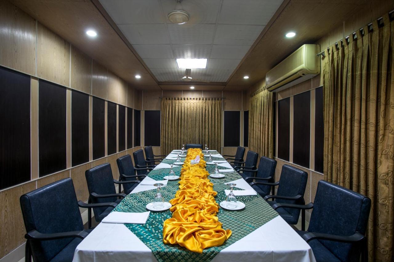 Hotel Naz Garden Bogra Exterior foto